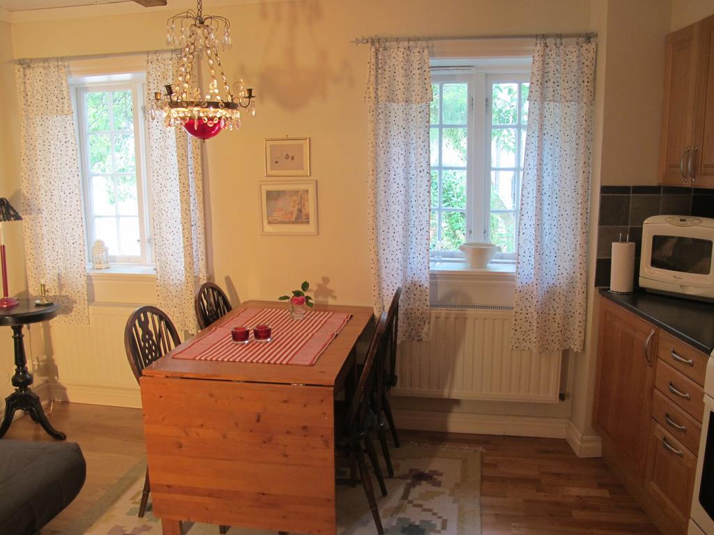 Dahmskahuset Apartment Kalmar Phòng bức ảnh